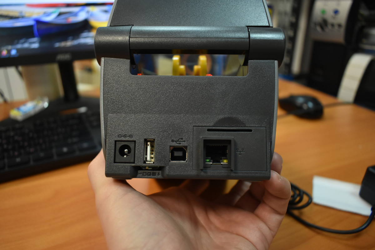 Задняя панель принтера Zebra ZD410